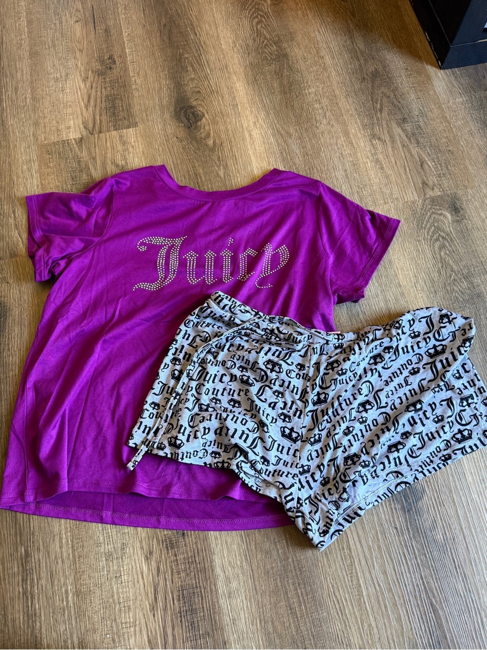 Juicy Couture Fuchsia Tee with Gray Script Lounge Shorts